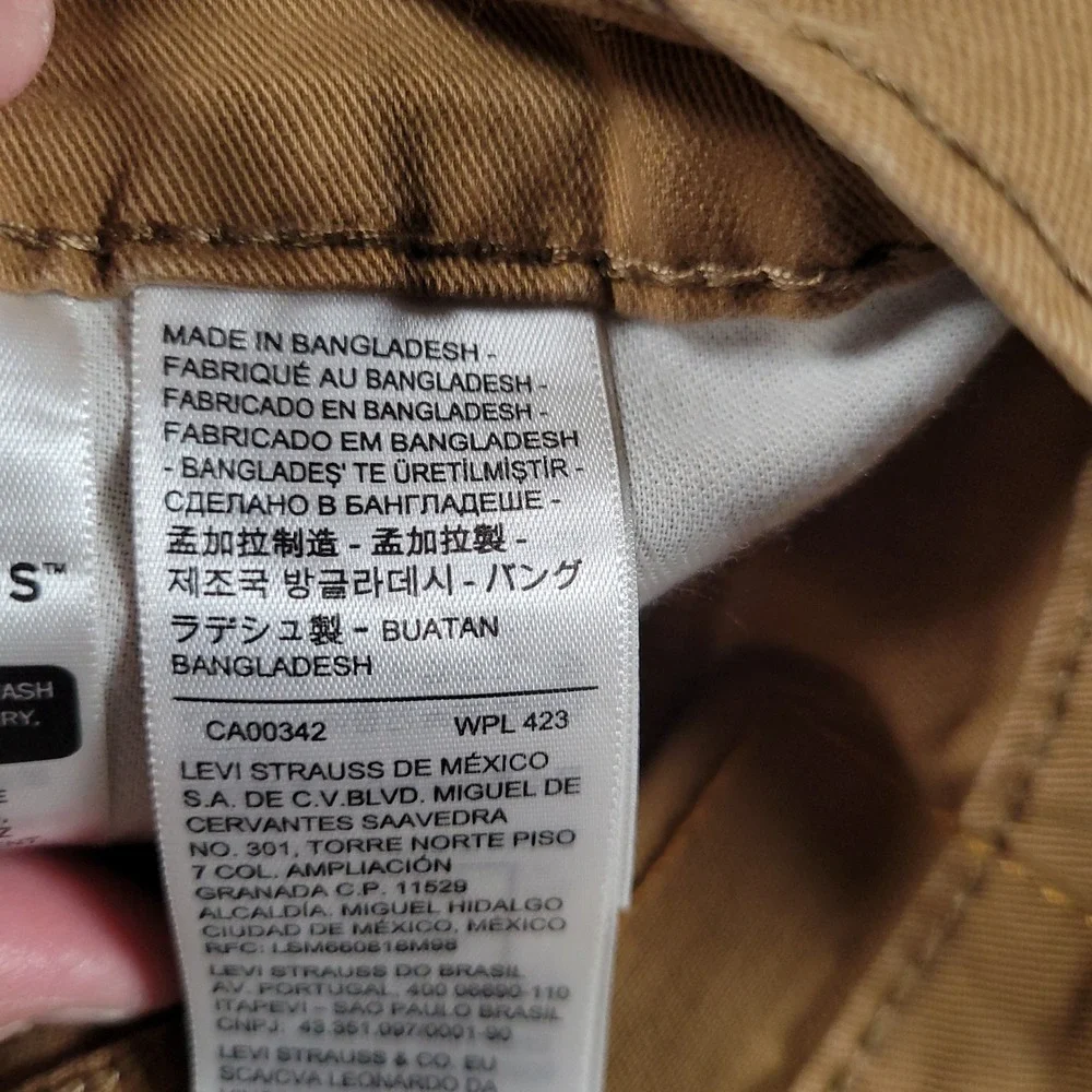 Levi's 511 Slim Fit Pants Mens 33x32 Light Brown Cotton Stretch Chino